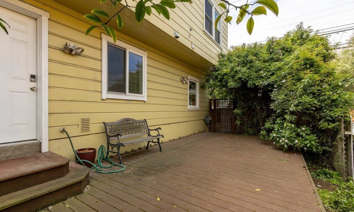 Photo of Outdoor in Cayuga Terrace