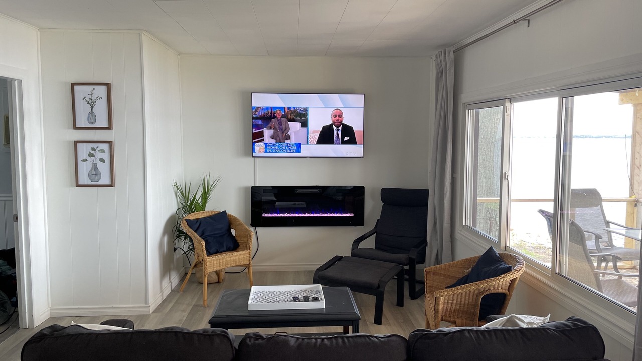 Photo of Livingroom in L'Isle-aux-Allumettes