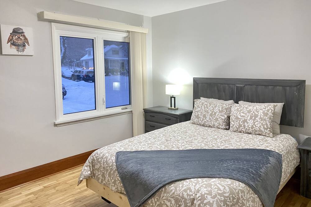 Photo of Bedroom in Thunder Bay