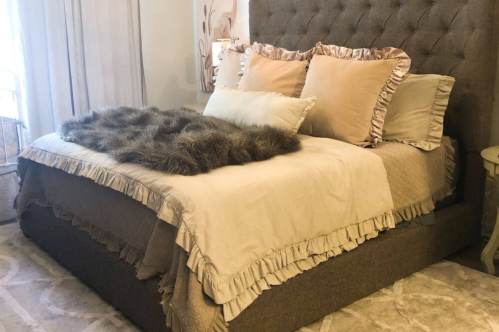 Photo of Bedroom in Evans