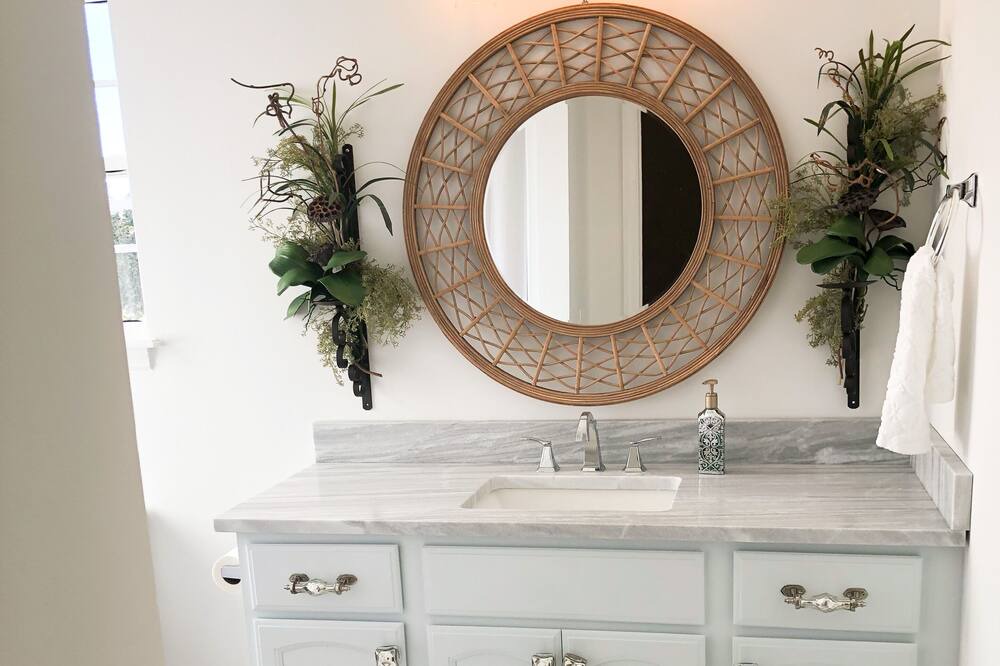 Photo of Bathroom in Evans