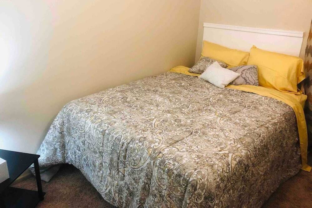 Photo of Bedroom in Germantown