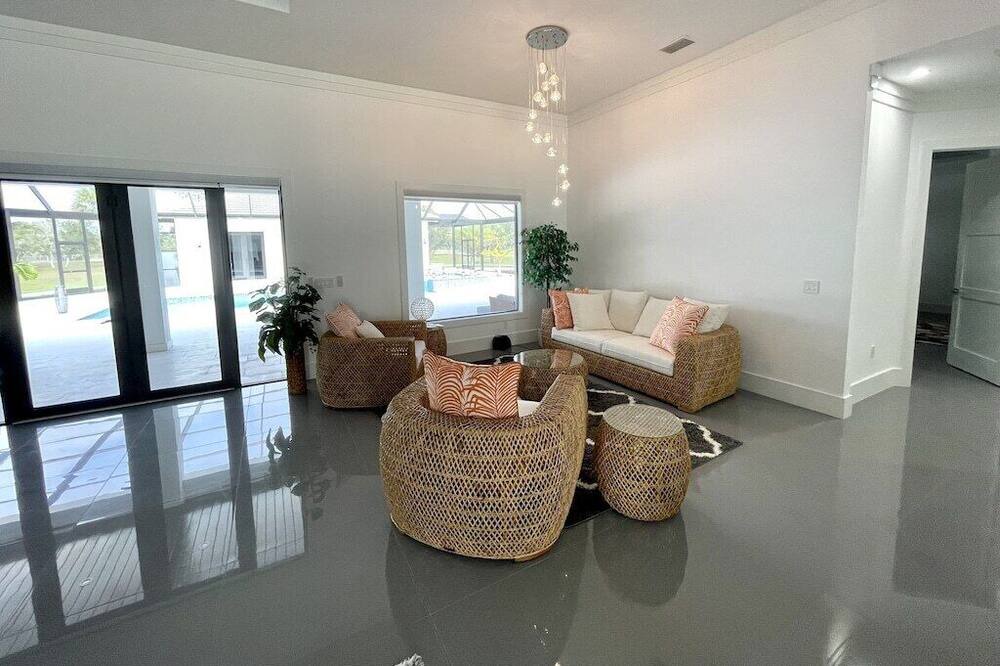 Photo of Livingroom in Rural Estates