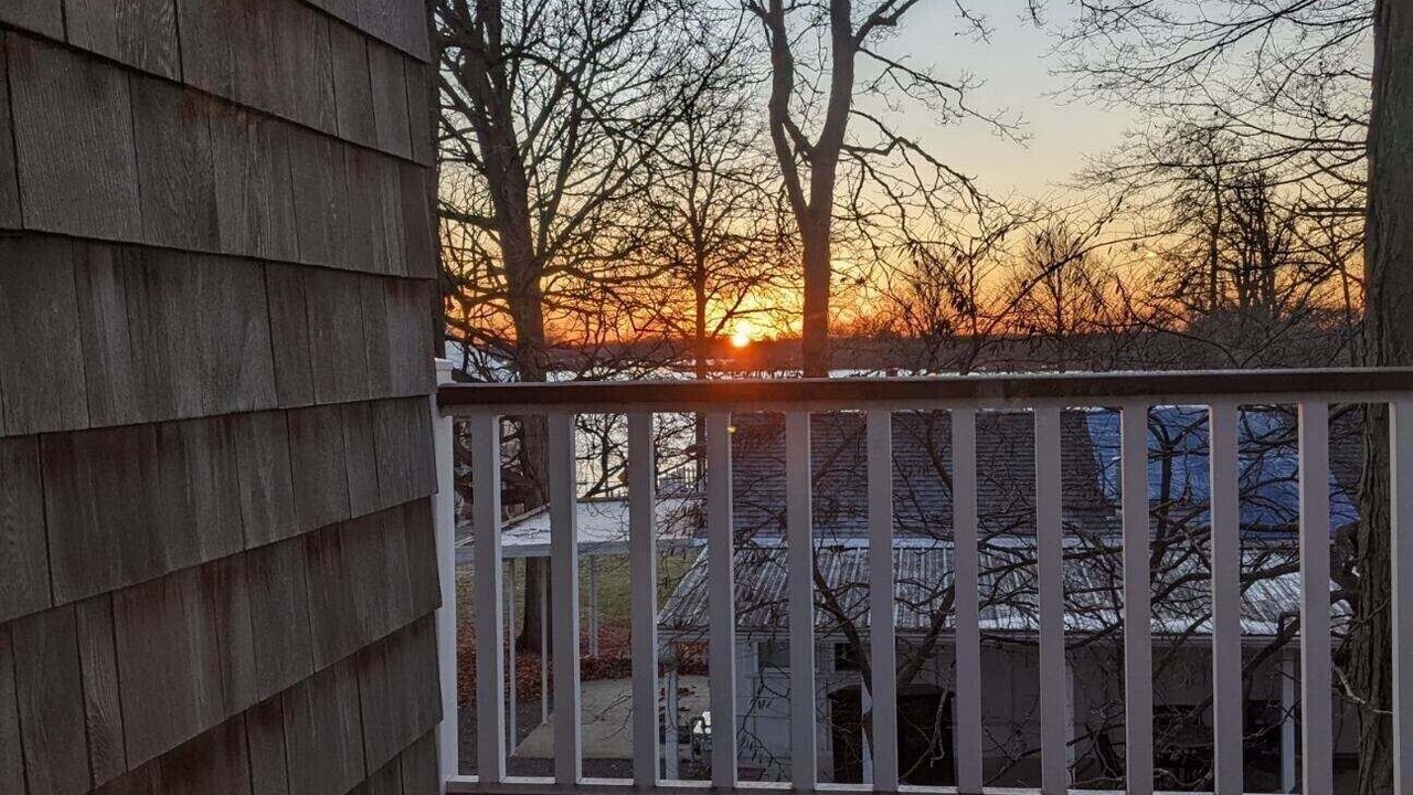 Photo of Outdoor in Lakeview