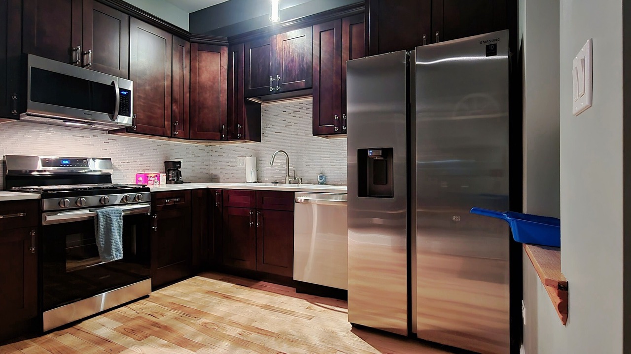 Photo of Kitchen in East Garfield Park