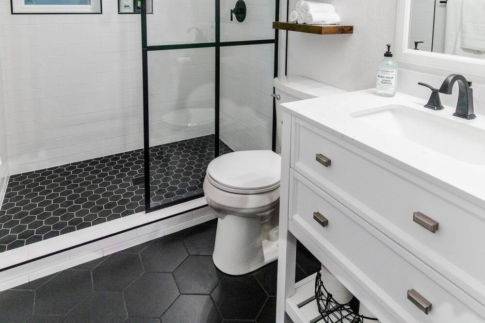 Photo of Bathroom in Geneva