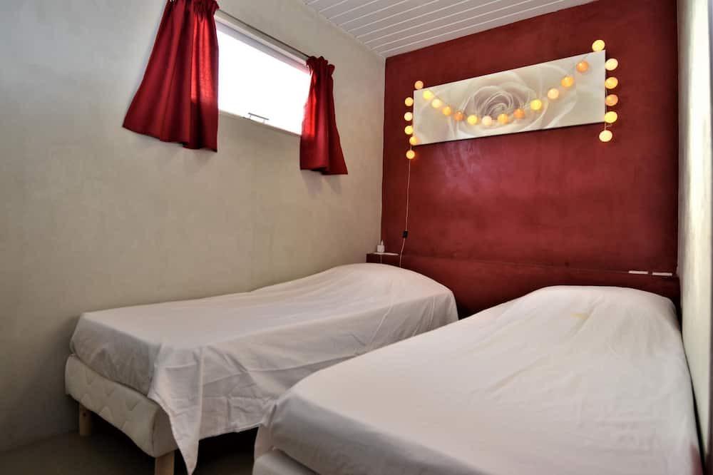 Photo of Bedroom in Saint-Paulet-de-Caisson