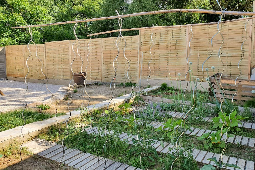 Photo of Others in Saint-Paulet-de-Caisson