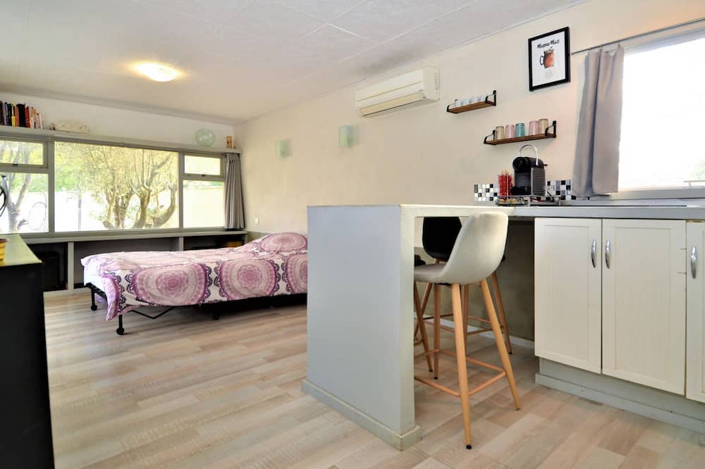Photo of Bedroom in Saint-Paulet-de-Caisson