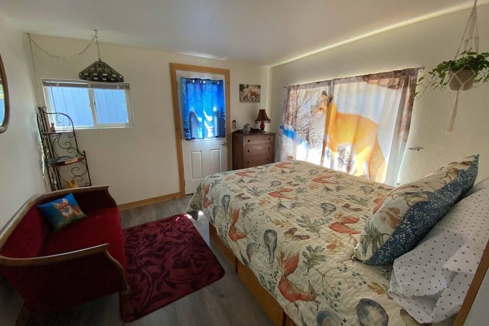 Photo of Bedroom in Foresthill