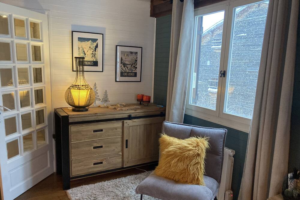 Photo of Bedroom in Eyne 2600