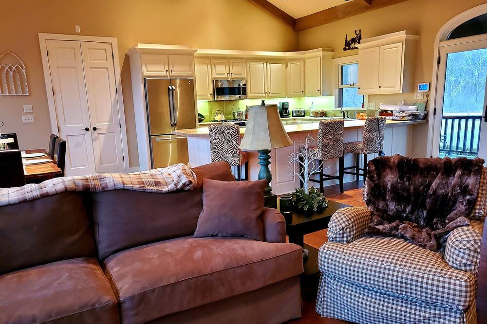 Photo of Livingroom in Pangburn