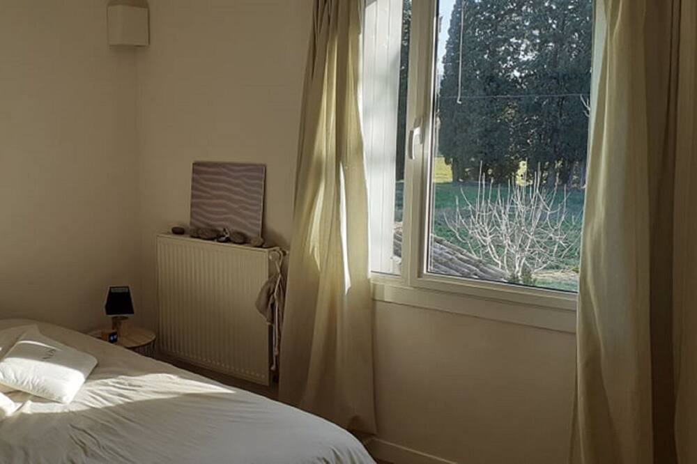 Photo of Bedroom in Barbentane