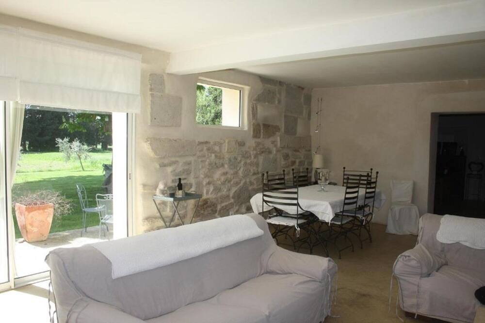 Photo of Livingroom in Barbentane