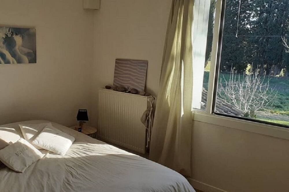 Photo of Bedroom in Barbentane