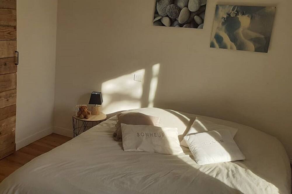 Photo of Bedroom in Barbentane