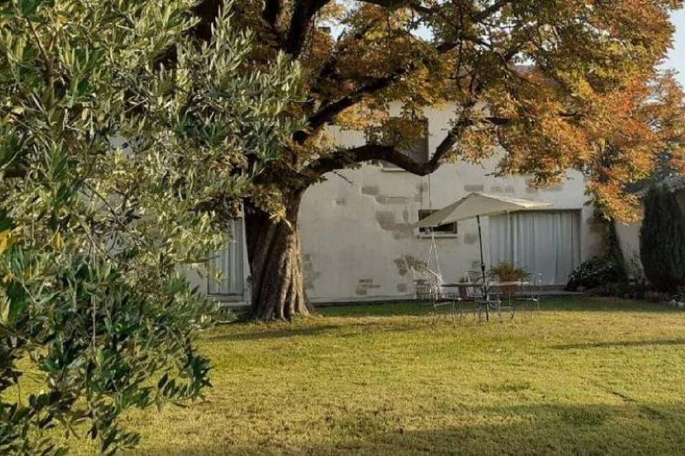 Photo of Outdoor in Barbentane