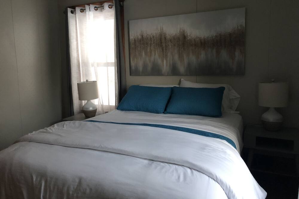 Photo of Bedroom in Ferryville