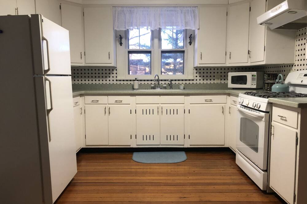 Photo of Kitchen in Ferryville