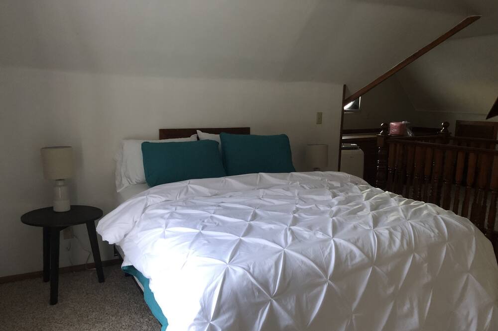 Photo of Bedroom in Ferryville
