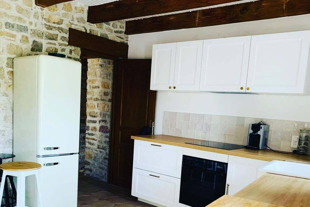 Photo of Kitchen in Saint-Rome-de-Tarn