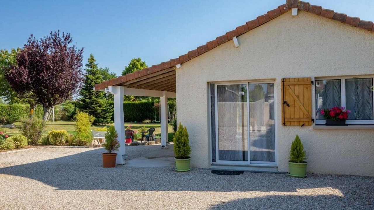Photo of Patio Balcony in Saint-Illiers-la-Ville