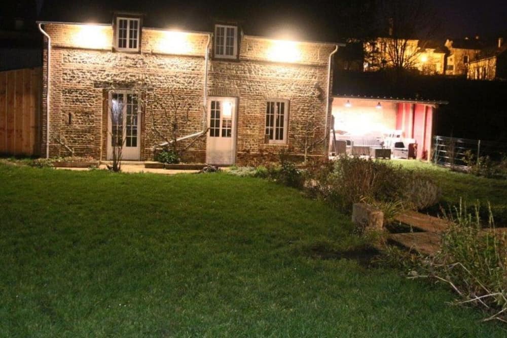 Photo of Outdoor in Saint-Saens
