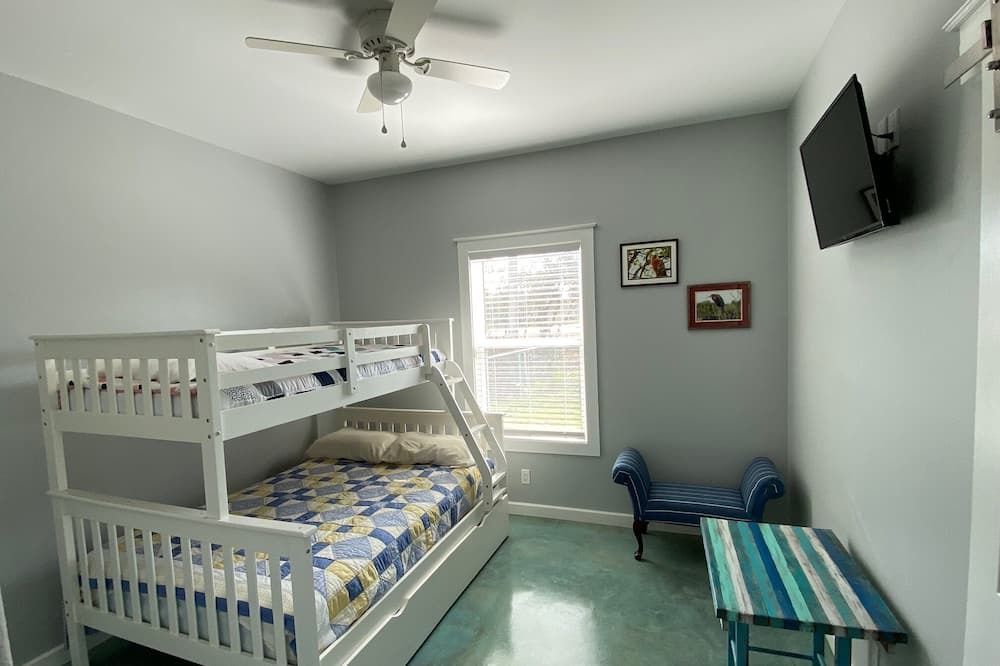 Photo of Bedroom in Rockport