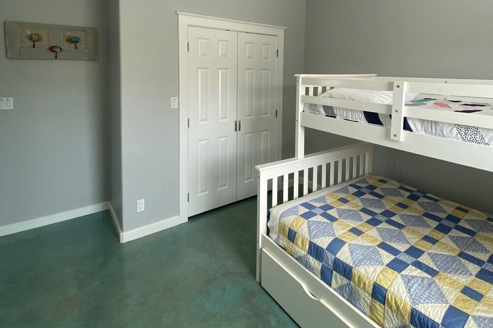Photo of Bedroom in Rockport