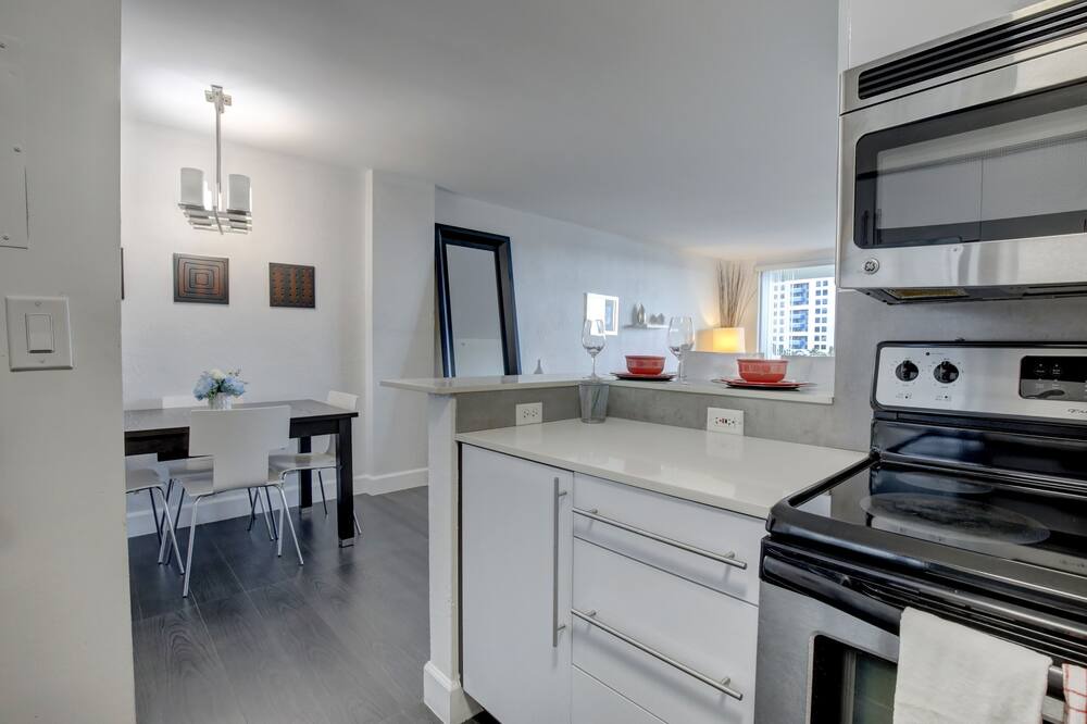 Photo of Kitchen in West Avenue