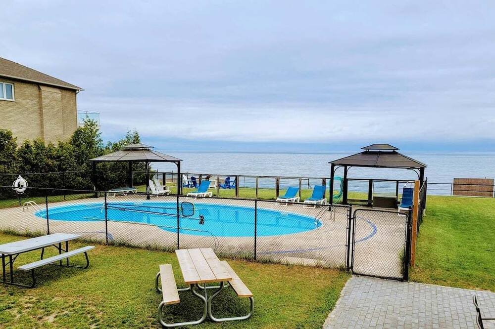 Photo of Outdoor in Wasaga Beach