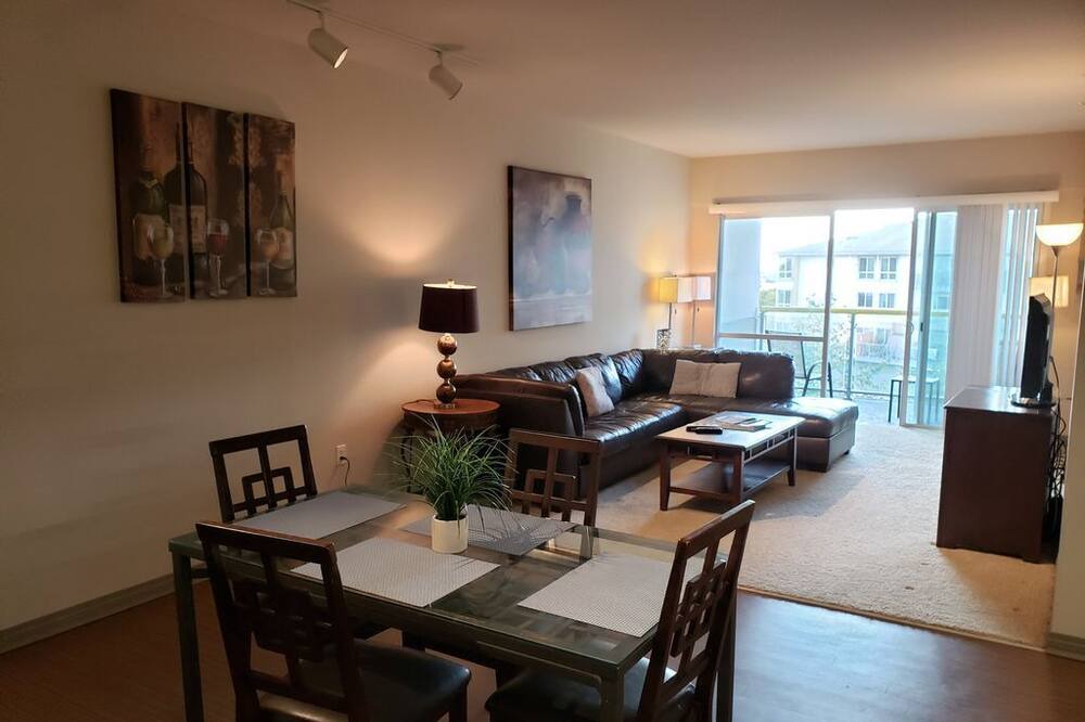 Photo of Livingroom in Marina Peninsula