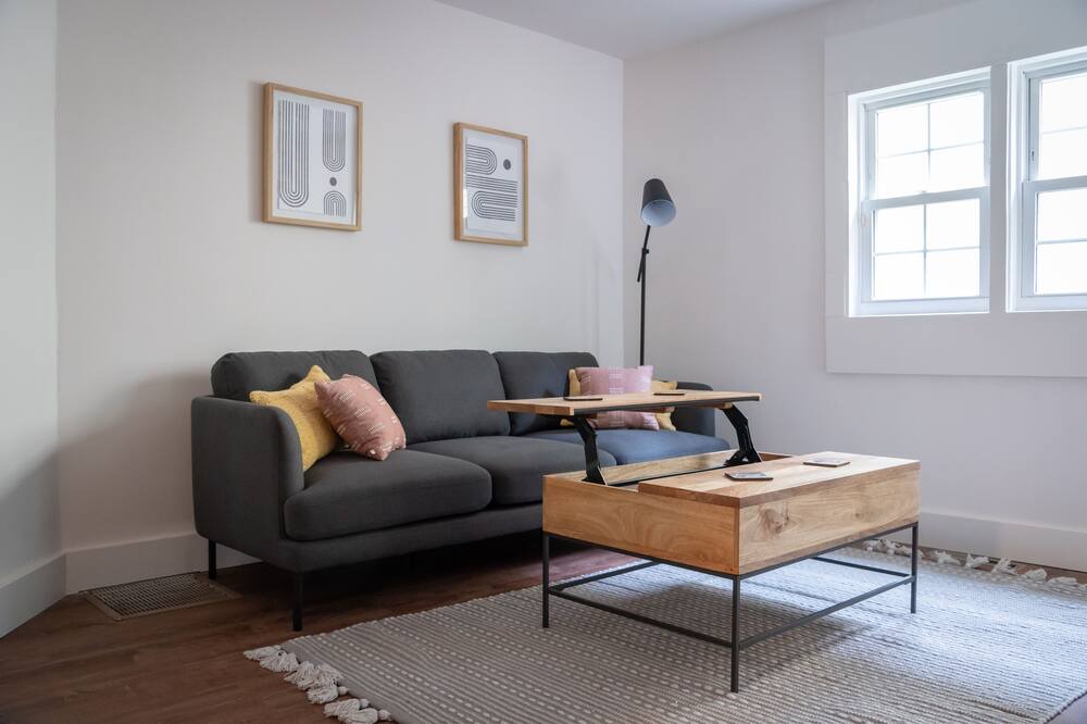 Photo of Livingroom in Reynoldstown