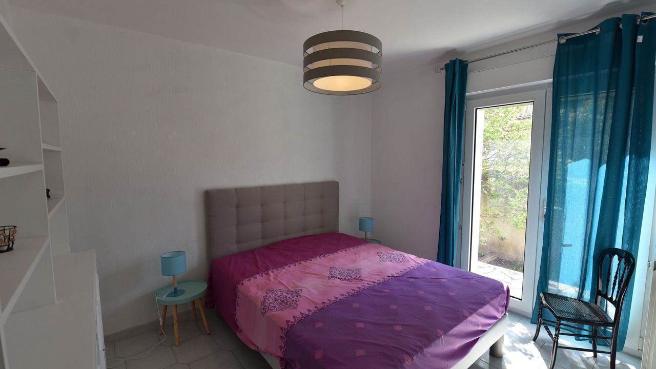 Photo of Bedroom in Saint-Clement-de-Riviere