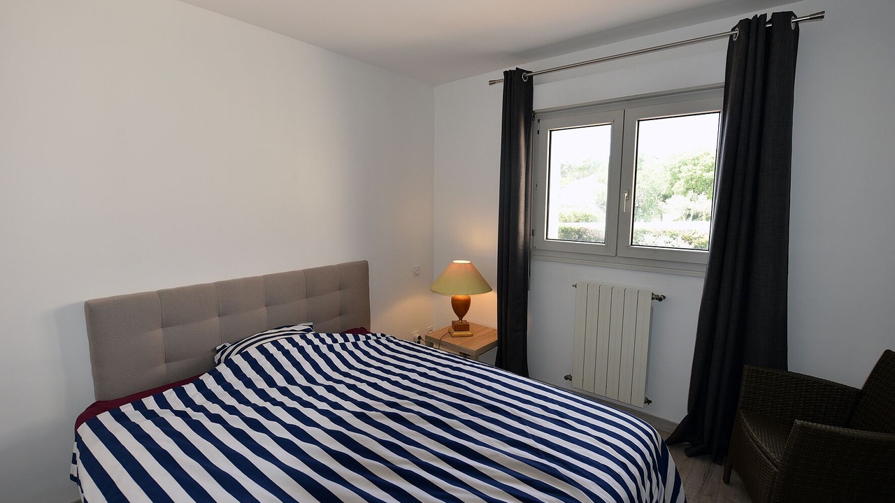 Photo of Bedroom in Saint-Clement-de-Riviere