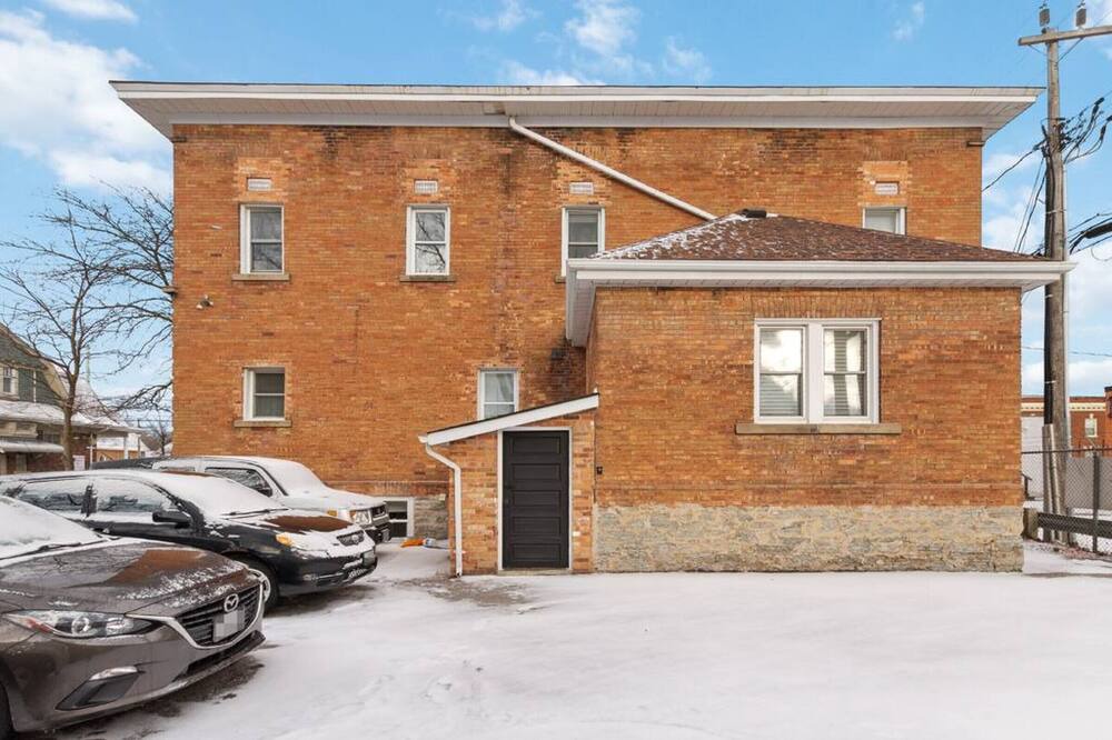 Photo of Others in Collingwood