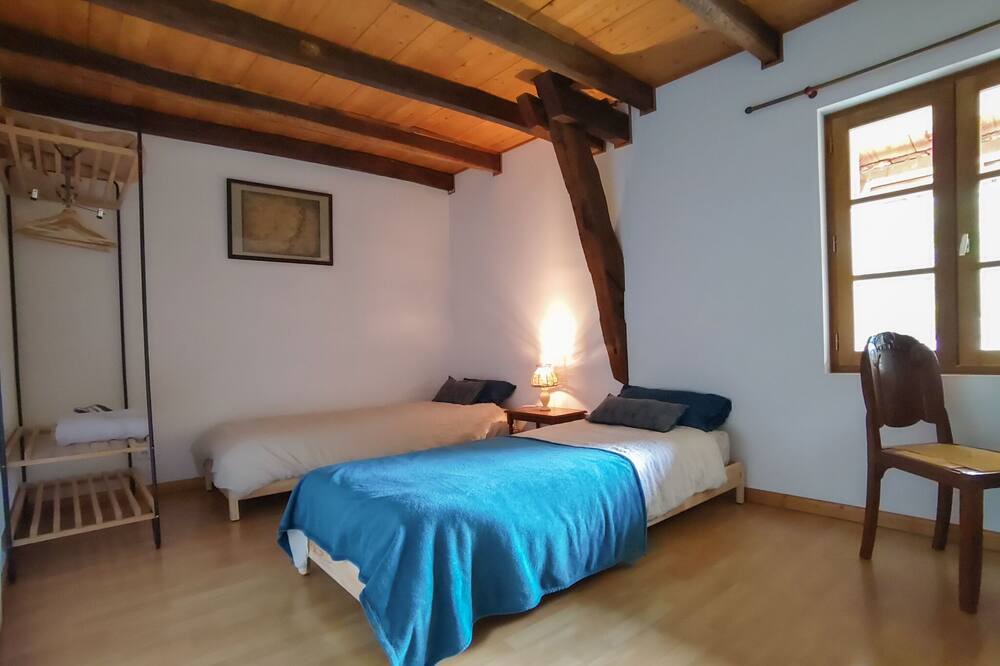 Photo of Bedroom in Innimond