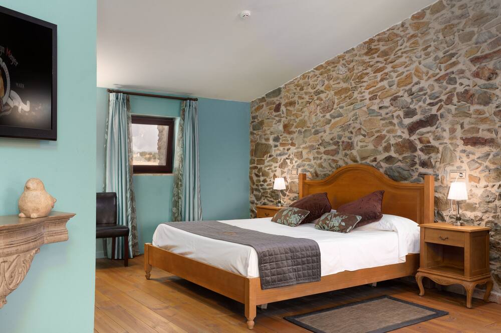 Photo of Bedroom in Mollet de Peralada