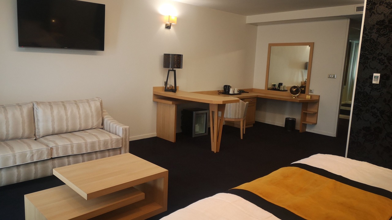 Photo of Bedroom in Montceau-les-Mines