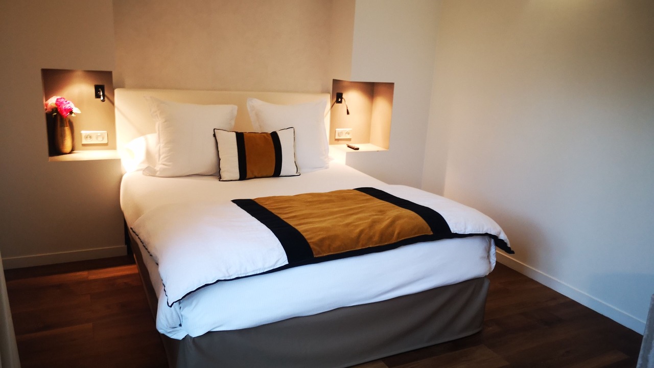 Photo of Bedroom in Montceau-les-Mines