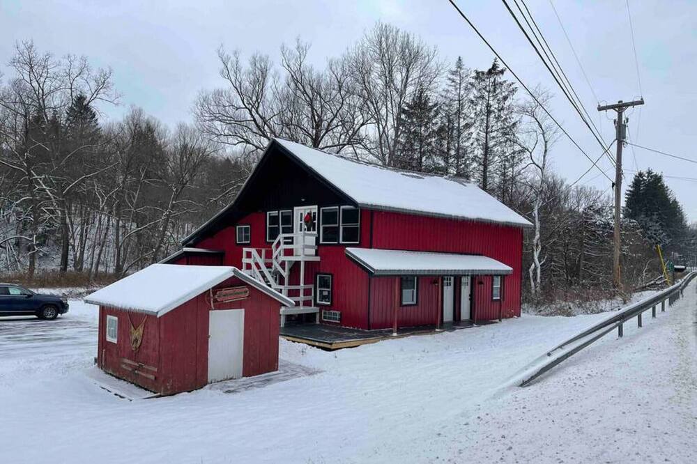 Photo of Others in Blodgett Mills