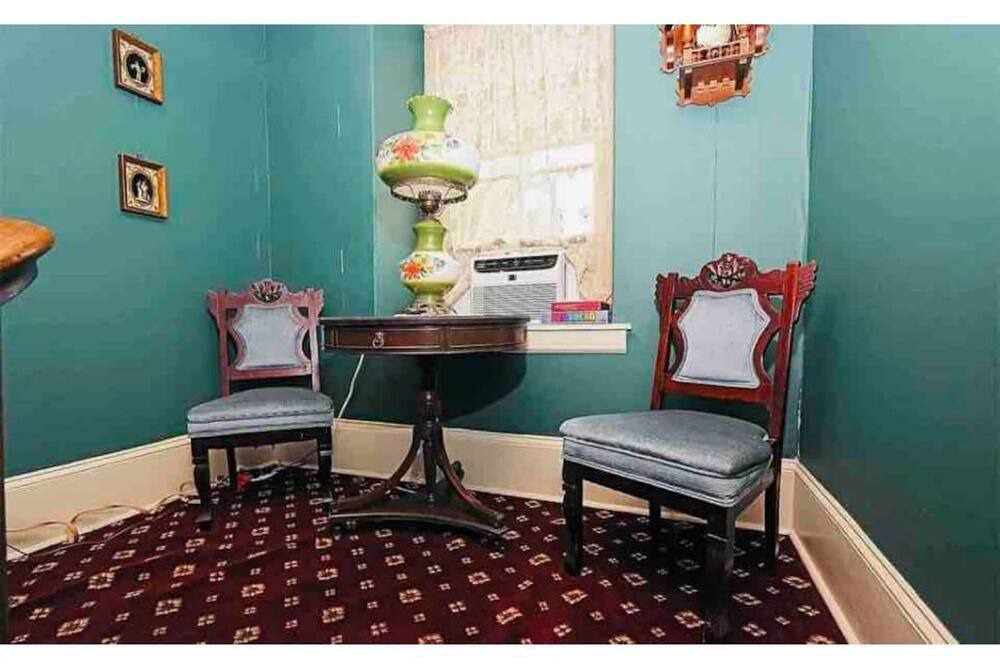 Photo of Bedroom in Ste Genevieve