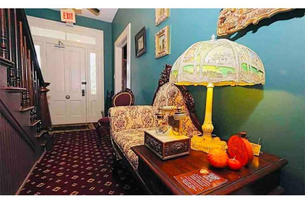 Photo of Bedroom in Ste Genevieve