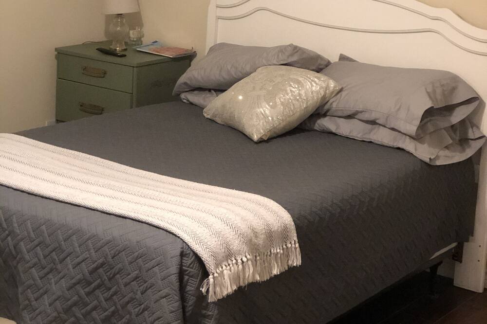 Photo of Bedroom in Carlsbad