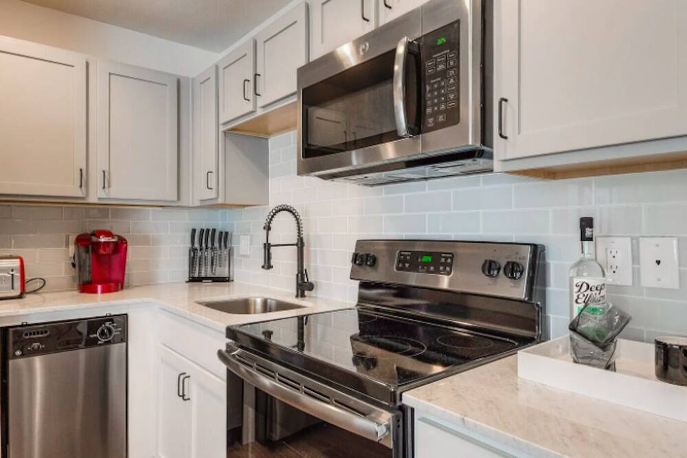 Photo of Kitchen in Knox - Henderson