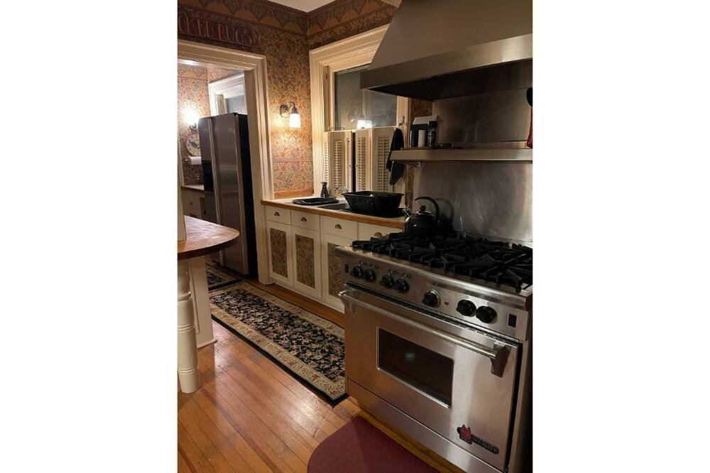Photo of Kitchen in Hollowville