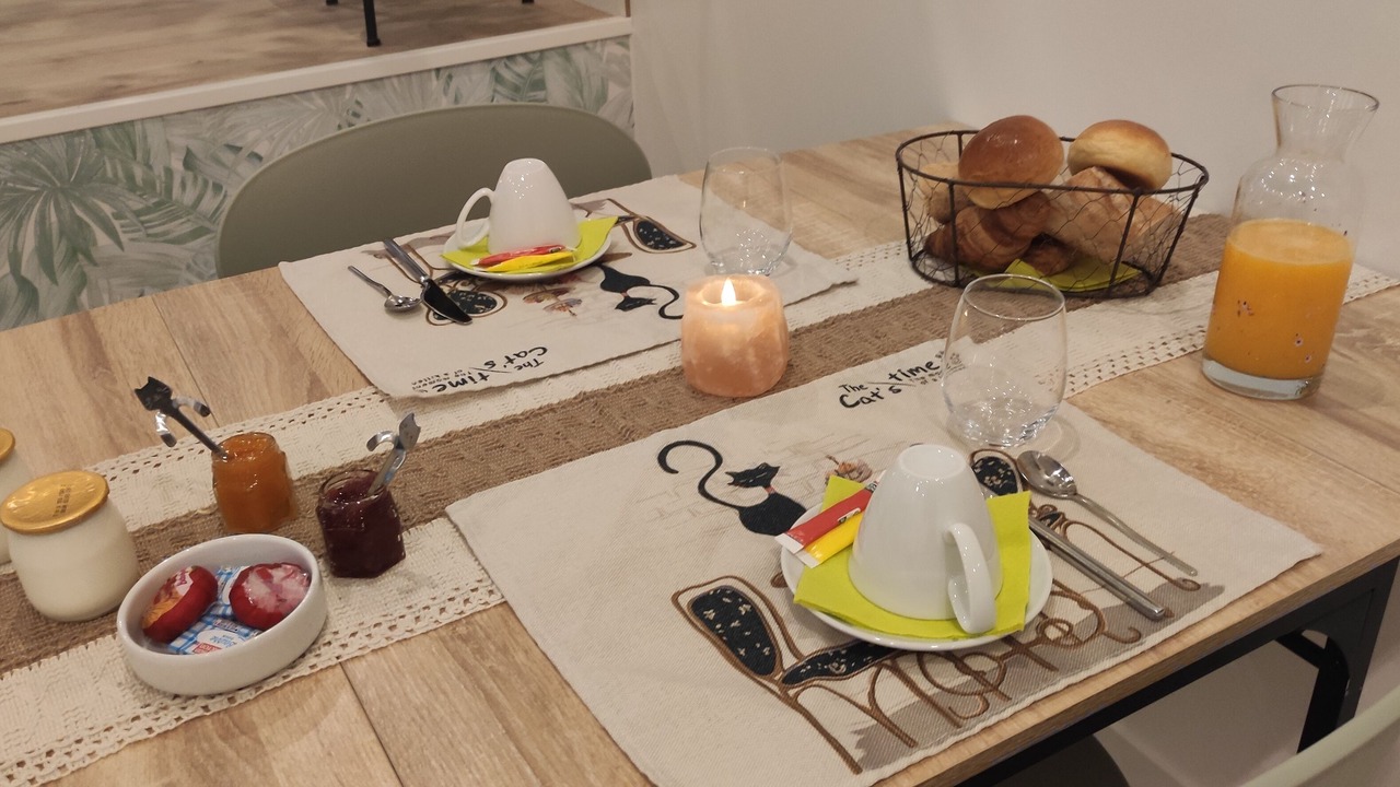 Photo of Others in Peret