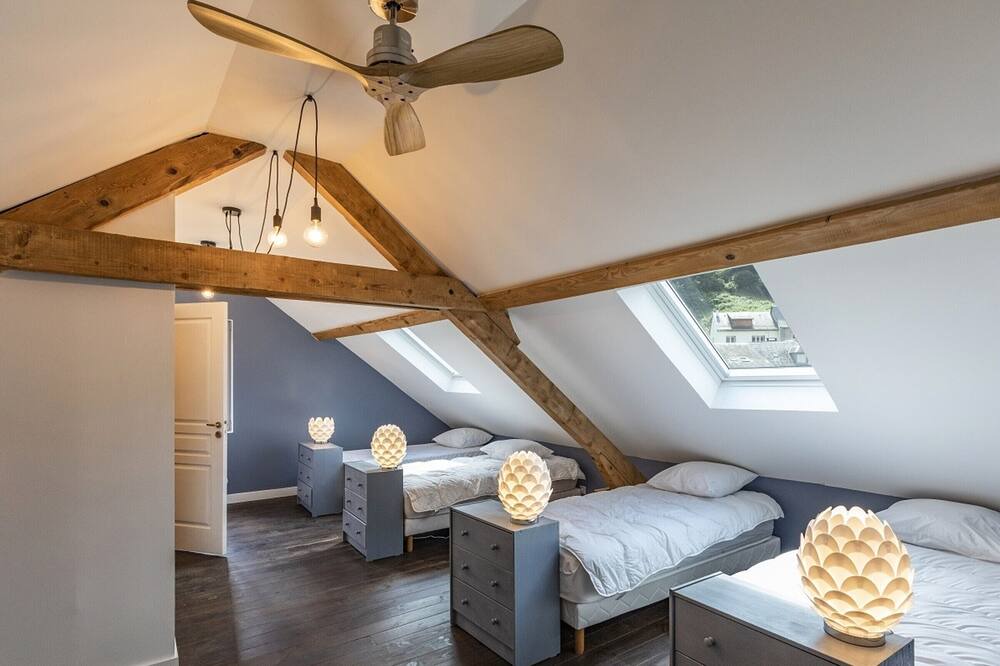 Photo of Bedroom in Esterre