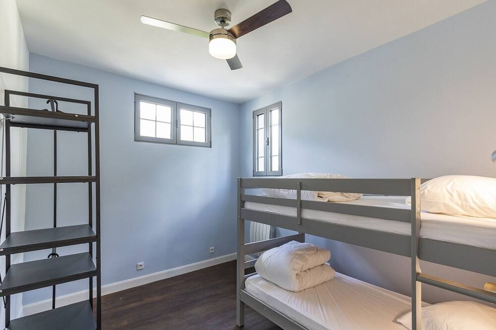 Photo of Bedroom in Esterre
