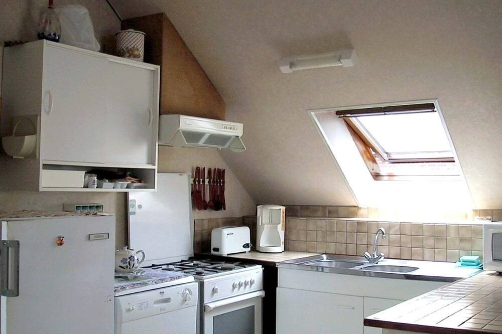 Photo of Kitchen in Leaupartie
